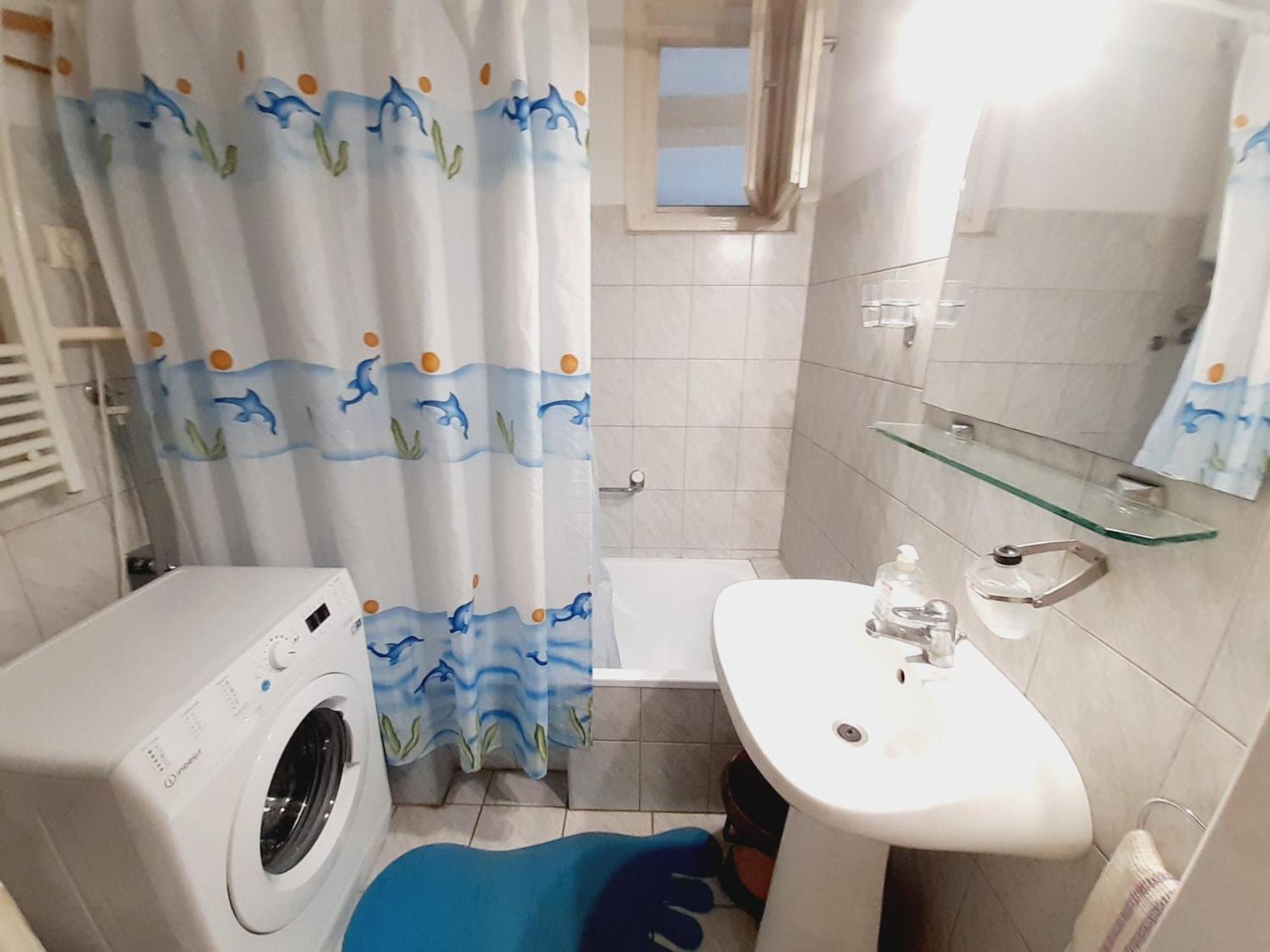 Livi Apartman Merevfalu Kerti Medencevel Fonyód Esterno foto